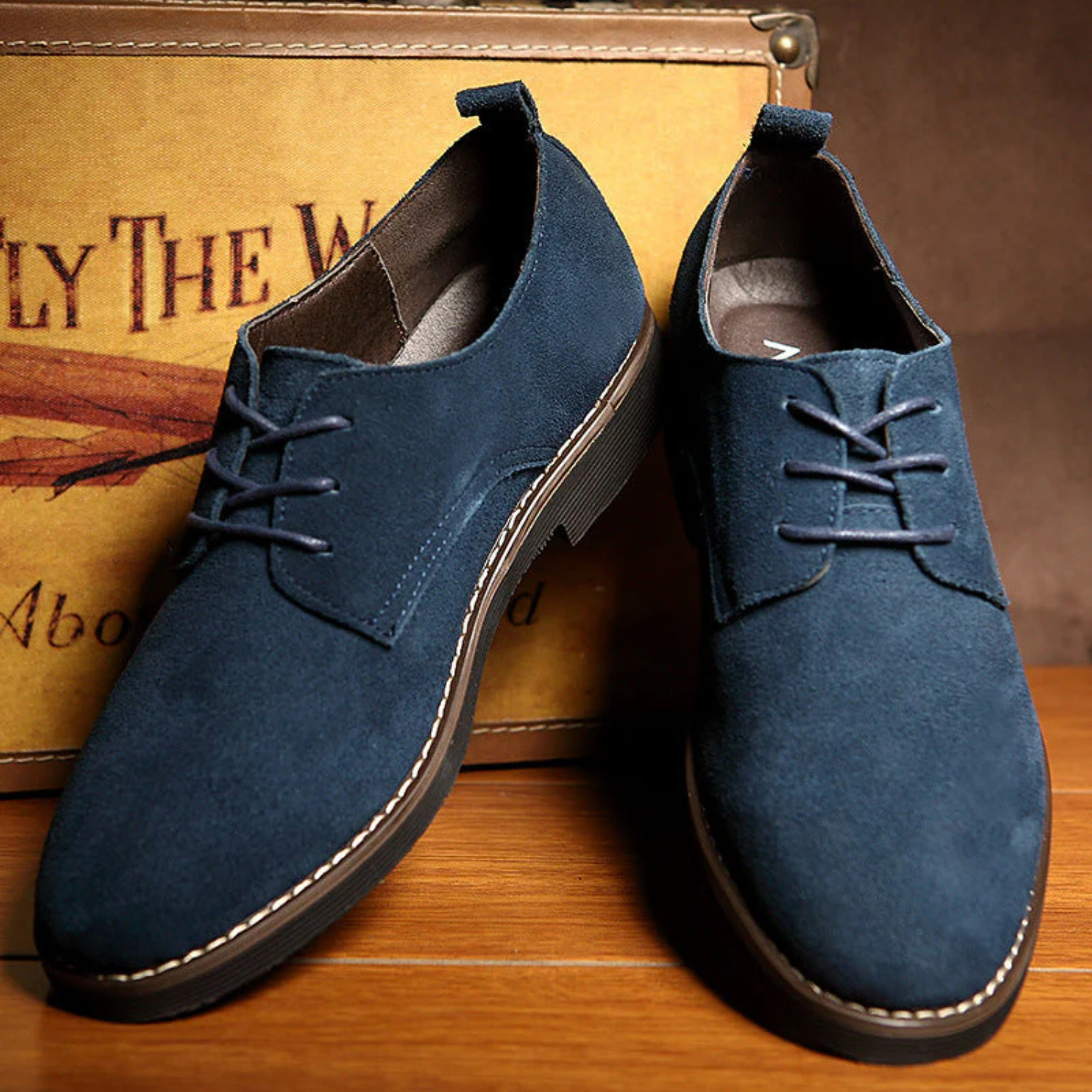 Men's Classic Suede Lace-Up Shoes