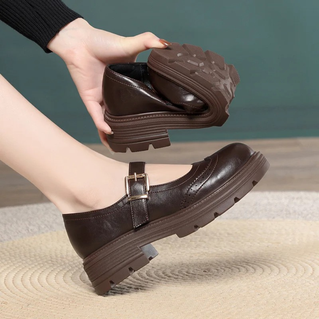 Women's Retro Leather Brogue Mary Jane Shoes